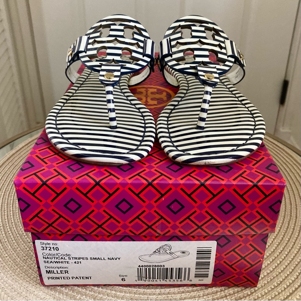 Tory Burch Miller Sandals Nautical Stripes Navy Blue White patent leather size 6